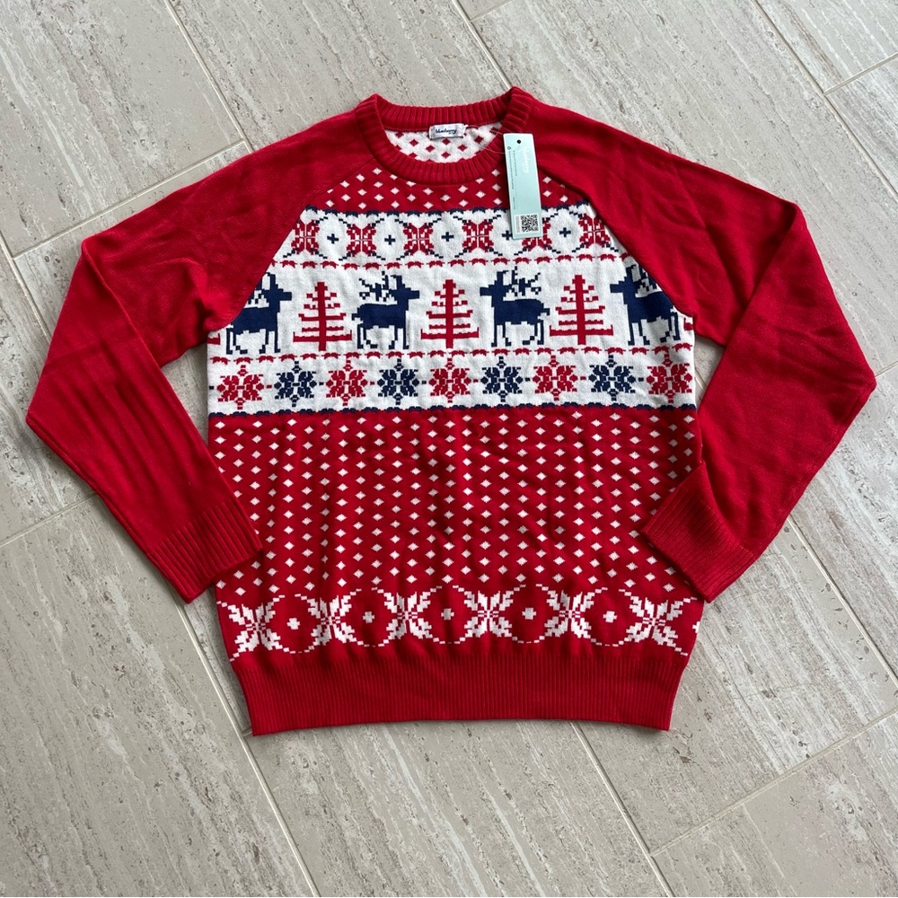 Blueberry Pet brand Festive Red Crewneck Sweater with Reindeer Pattern NWT